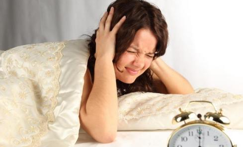 失眠睡不著，身體中的維生素需要關(guān)注了