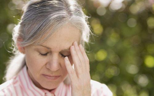 長白發(fā)是缺什么維生素？