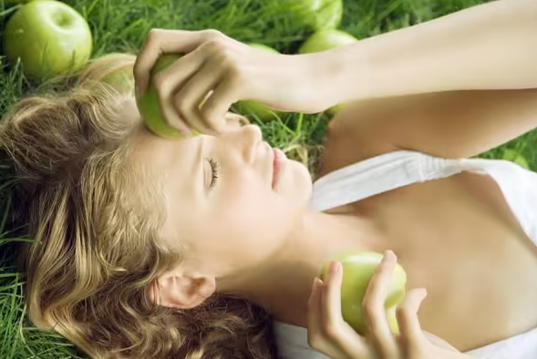 女性常補(bǔ)充維生素E，對(duì)身體有好處，這些食物不妨試試